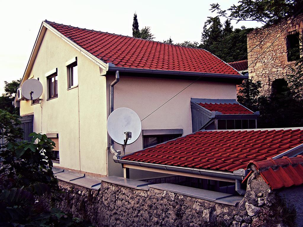 Guesthouse Centro Mostar Bagian luar foto